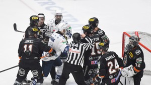 ZOSTRIHY ZO ZÁPASOV Vytúžené víťazstvo Slovana, nervozita vo východniarskom derby