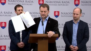 Matovič útočí po tretíkrát. Drucker má byť za 25 podozrivými zmluvami Slovenskej pošty