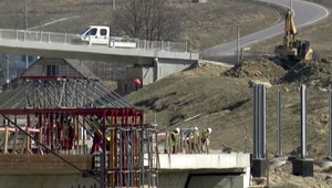 Koronavírus ohrozuje aj práce na cestách. Diaľničiari majú obavy o výstavbu obchvatu Čadce