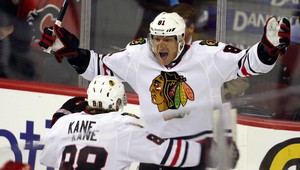 NHL highlight: Hossa skóroval v oslabení