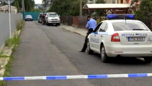 Žena porodila doma, novorodenca dobodala