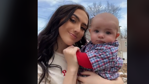 Nevesta sa pochválila vysnívanými svadobnými šatami, no takúto drsnú kritiku nečakala: Naozaj sú také hrozné?