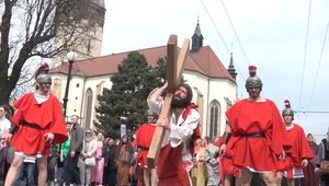 Šibačka, oblievačka a čokoládové vajíčka. Zvyky sa menia, duch veľkonočných sviatkov zostáva