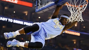 NBA: Miami a San Antonio postúpili pohodlne do 2. kola