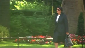 Britskej ministerke hrozí vyhodenie za stretnutia v Izraeli