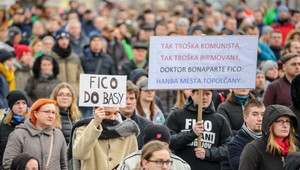 Zhromaždenie Za slušné Slovensko v Bratislave nebude, ale pochod sa aj tak uskutoční