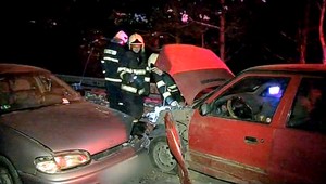 Zvláštna nehoda. Šofér vyzeral ako po požití omamných látok