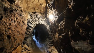 V bani došlo k otrasom. Zahynul jeden človek