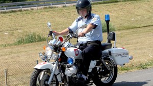 Ako to nespackať: Môže byť spolujazdec motocyklistu pod vplyvom alkoholu?