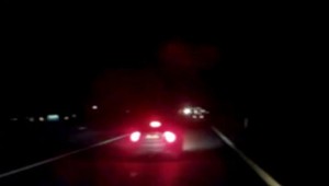 Predbehol plne naložený kamión, trúbil a potom dupal na brzdu. Vystrašený kamionista už nemal veľa možností