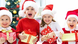 Vianoce v nemocnici: Ježiško nezabudol ani na deti na onkológii