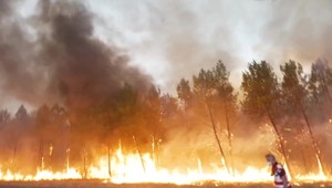 Požiare menia plány turistom: Španielsko aj Francúzsko vydali nové varovania pre cestujúcich
