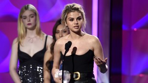 Selena Gomez sa stala ženou roka