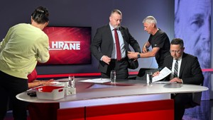 Na hrane s Krajniakom a Kamenickým: Konflikt v zahraničnej politike, ale aj výčitky o zle pripravených zákonoch