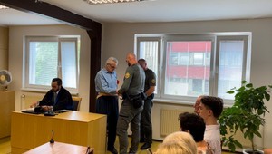 Zavraždil ex-manželku a pokúsil sa o samovraždu. 73-ročný dôchodca z Bratislavy si vypočul rozsudok