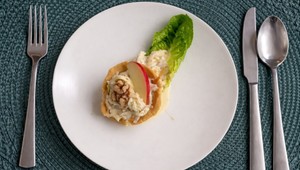 Tartaletky plnené zelerovo-jablkovým šalátom