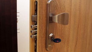 Obyvatelia Hornej Nitry si zabezpečujú domácnosti bezpečnostnými dverami, oknami aj kľúčmi