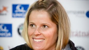 Zuzulová túži po malom glóbuse