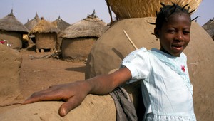 Pri zbieraní bavlny chceme radšej umrieť, hovorí jej pestovateľ