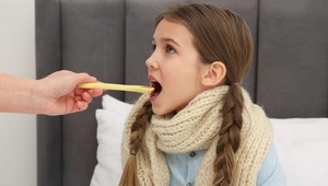 Zaberie na kašeľ, bolesť hrdla aj žalúdok: Účinný banánový sirup bude chutiť aj deťom