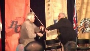 Ako kohúti na smetisku. Futbalové legendy sa pobili