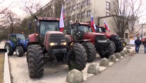 NAŽIVO: Reakcia farmárov na vyjadrenia ministerky Matečnej