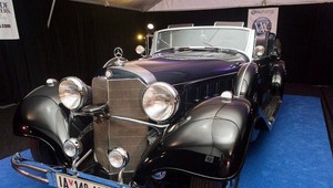 Dražili Mercedes, ktorý patril Adolfovi Hitlerovi. Nikto za neho ale nezaplatil