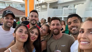 Futbalové hviezdy si užívajú letnú prestávku