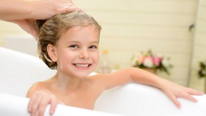 Najhorší strašiak pre rodičov – VŠI! Táto metóda ich zlikviduje extra rýchlo!