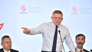 Robert Fico nevidí dôvody na predčasné parlamentné voľby