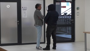 Lustroval autá a mal vynášať citlivé informácie: Bývalý policajt pozná trest