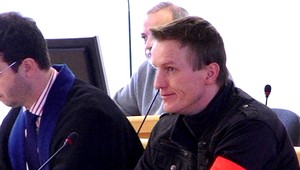 Proces s bývalým policajtom. Tvrdí, že nelúpil ani neútočil