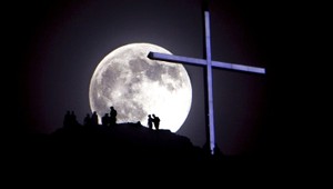 Veľkolepé divadlo na oblohe: Pripravte sa na superspln