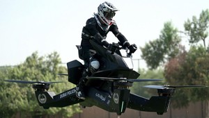 Lietajúce motorky dorazili do Dubaja: Využívať ich bude tamojšia polícia