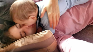 Dom sa im zmenil na veľkú detskú izbu! Pozrite sa, ako BÝVAJÚ Rytmus a Jasmina!