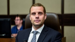 Martin Klus vystúpil z poslaneckého klubu SaS, vzdal sa aj pozície podpredsedu strany