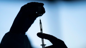 Ministerstvo vydalo usmernenie: Tretiu dávku je možné podať už po troch mesiacoch