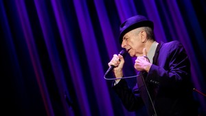 Famózny spevák je mŕtvy už tri roky, no TERAZ mu vyjde nový album!