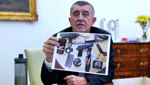 Babiša chcel napadnúť ozbrojený muž: Mal pri sebe zbraň a nôž