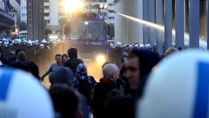 Pravicoví radikáli útočia na saláfistov, Nemecko volá o pomoc