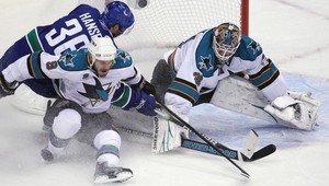 Vancouver uspel proti San Jose aj v druhom finále konferencie