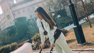 Jojkárka Skoncová ukázala parádny kočík pri prvej prechádzke! Rozhodne na ňom nešetrila!