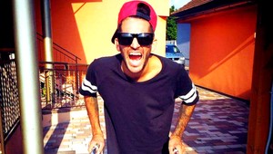 Bekim (26) chce počuť pravdu, aj keď je bolestivá