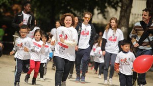 Jedinečné Terapeutické ihrisko detskej nemocnice na Kramároch podporia nabehanými kilometrami účastníci behu No Finish Line Bratislava
