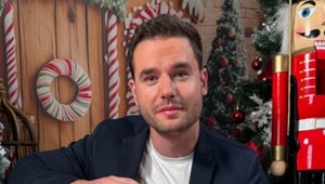 Dušan Ambróš strávil Vianoce s partnerkou a synčekom: Pozrite na ich rozkošného drobca!