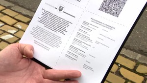 Trikrát zaočkovaná, no bez COVID passu - rovnaké rodné číslo zdieľajú dve osoby