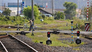 Cyklista neprežil kolíziu s vlakom