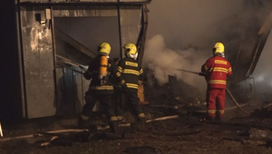 Tragický požiar: Obeťami sú štyri deti a ich prababka, obec vyhlásila mimoriadnu situáciu