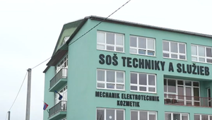 Polícia zadržala študenta. Učiteľke v Spišskej Novej Vsi sa vyhrážal zabitím