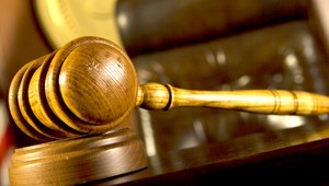 Nástenkový tender už rieši súd